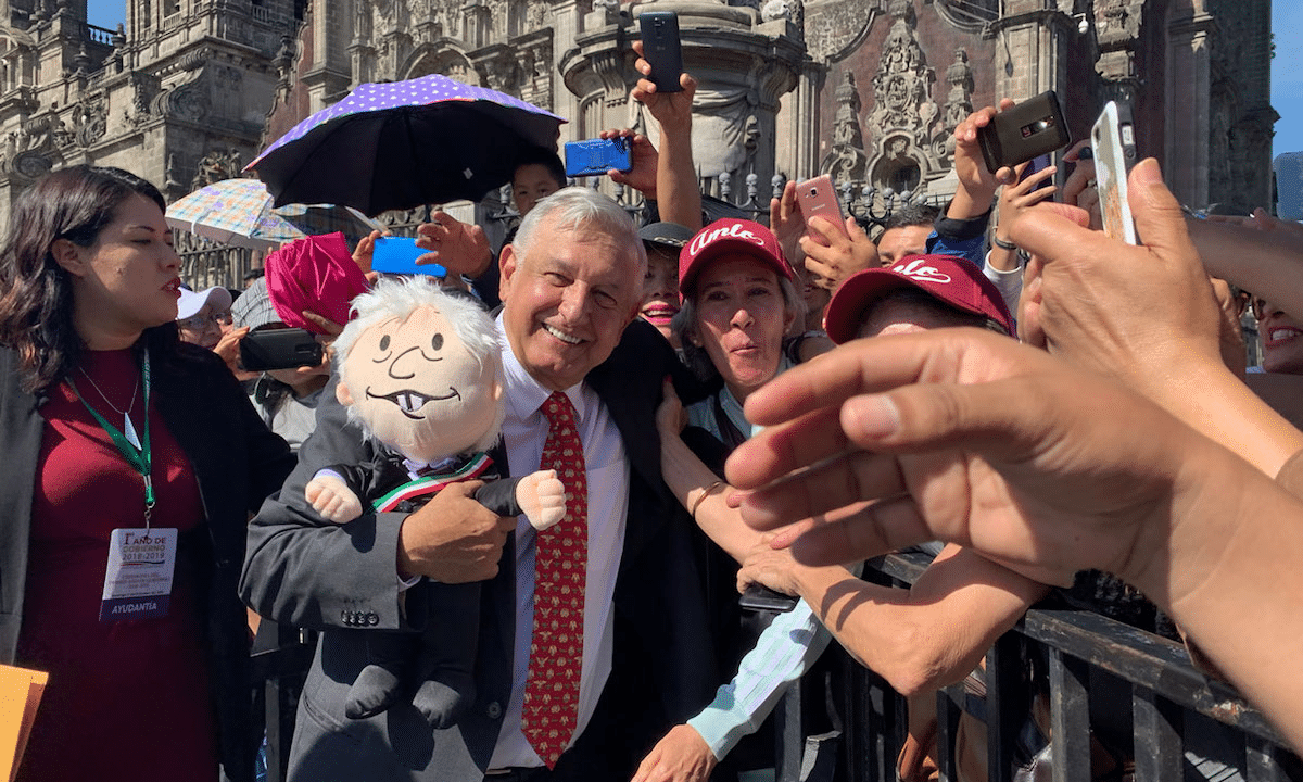 El pueblo es mucha pieza”. AMLO exhibe músculo luego de un año de gobierno